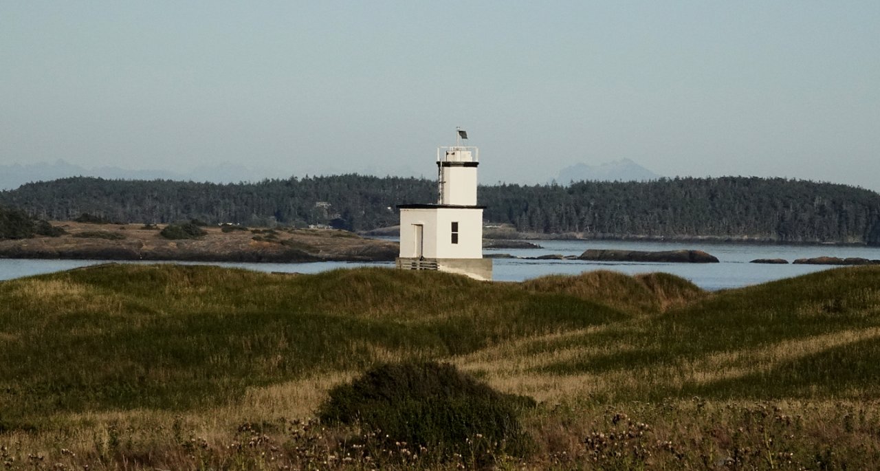 14A Cattle Point lighthouse.JPG